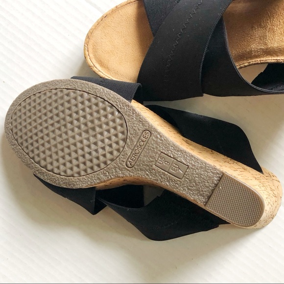 Aerosoles Platform Sandals Black And Cork - Picture 3 of 5